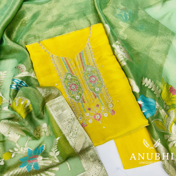 EMBROIDERED TISSUE SHIMMER✨  “Make a Statement with flair in our Embroidered Tissue Shimmer Silk suit  perfectly paired with a delightful Embroidered Shimmer Dupatta”🌟