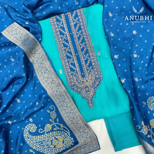 EMBROIDERED SILK 💙✨  Beautiful Embroidered Silk suit paired with an Embroidered Silk dupatta is a timeless statement.