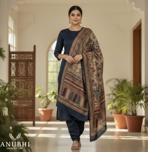 PASHMINA🌟  “Step into timeless elegance with this Pashmina suit set paired with a stunning print Pashmina Dupatta”