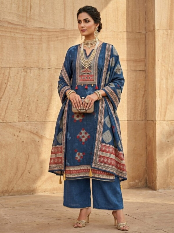 EMBROIDERED MUSLIN✨  Beautiful Floral Printed Muslin suit perfectly paired with printed Muslin dupatta.😍  Elevating elegance in every stitch.💫